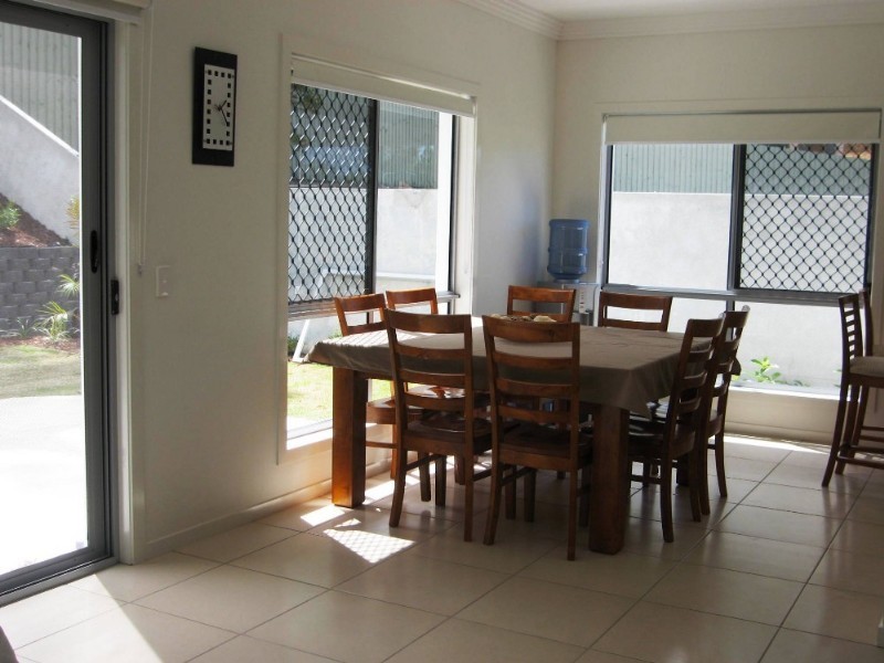 2/64 Compass Drive, Biggera Waters QLD 4216