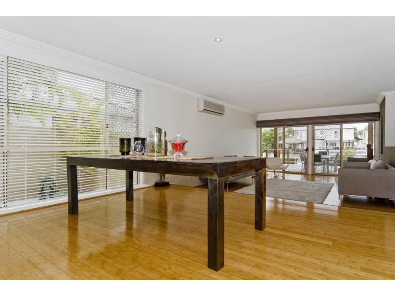 164 Sundance Way, Runaway Bay QLD 4216