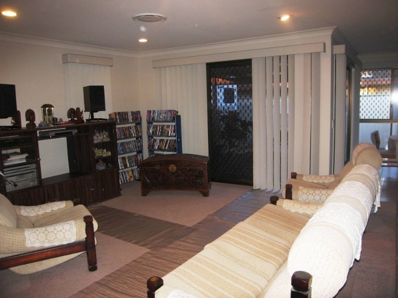 30 Simbai Street, Runaway Bay QLD 4216