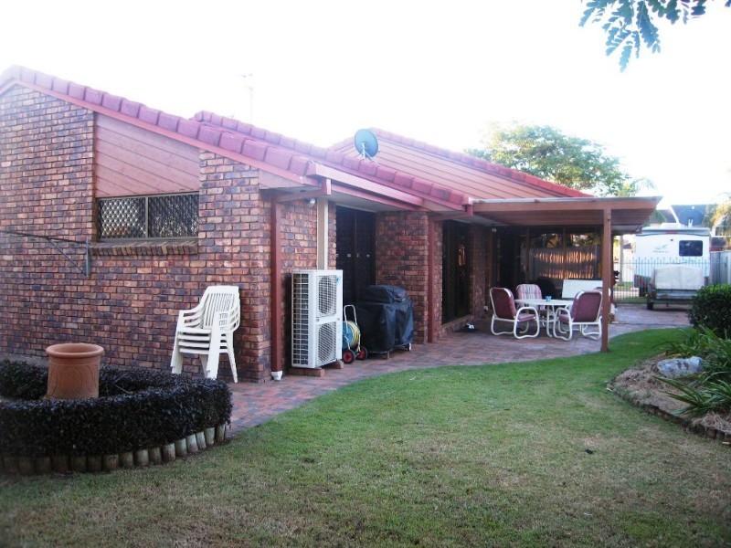 30 Simbai Street, Runaway Bay QLD 4216