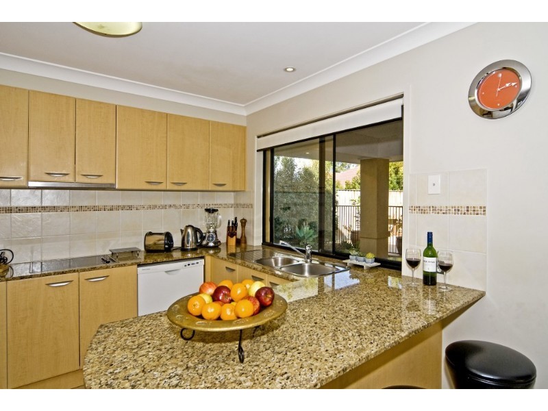 Coombabah QLD 4216
