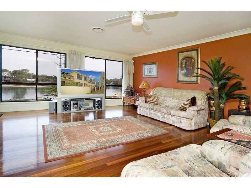 Runaway Bay QLD 4216