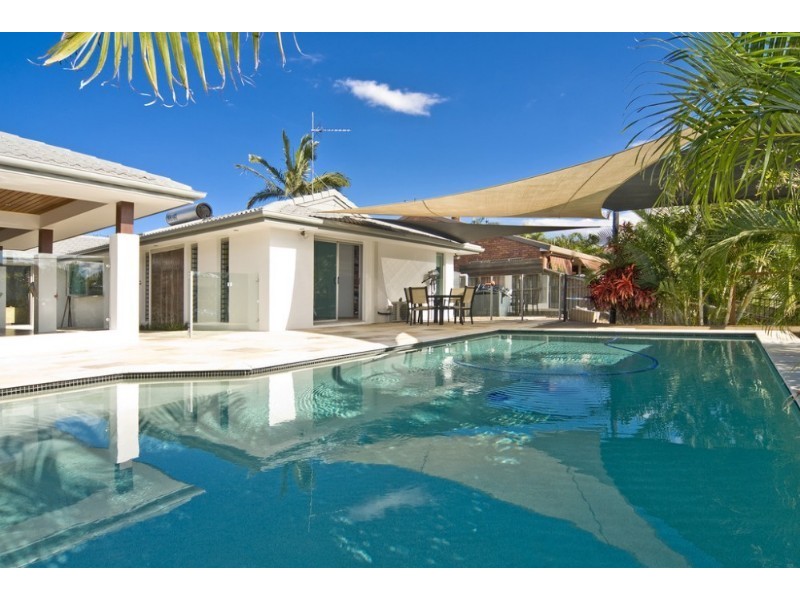Hollywell QLD 4216