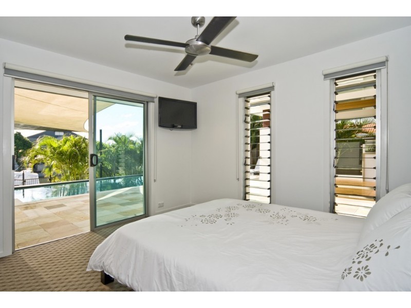 Hollywell QLD 4216