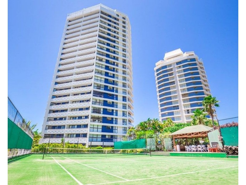 2/7 Oatland Esplanade, Runaway Bay QLD 4216
