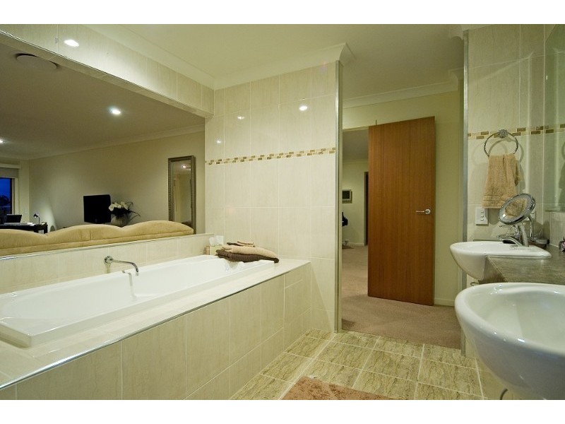 Sanctuary Cove QLD 4212