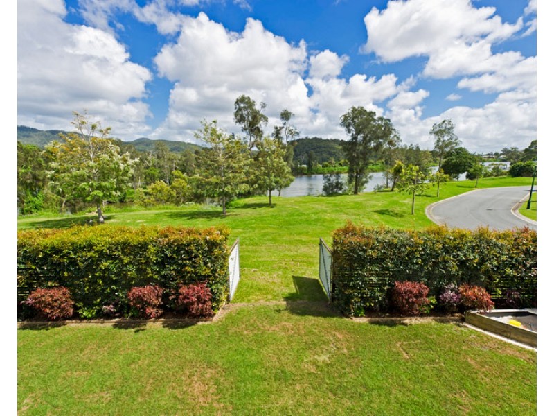 63 Graywillow Boulevard, Oxenford QLD 4210