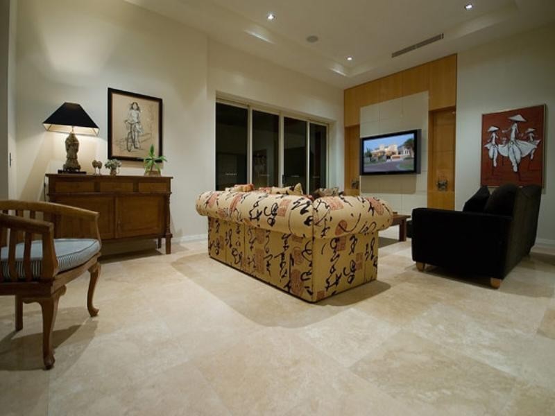 42 Royal Albert Crescent, Paradise Point QLD 4216