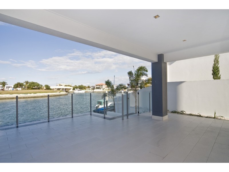 Paradise Point QLD 4216