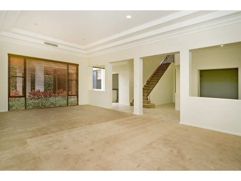 Hope Island QLD 4212