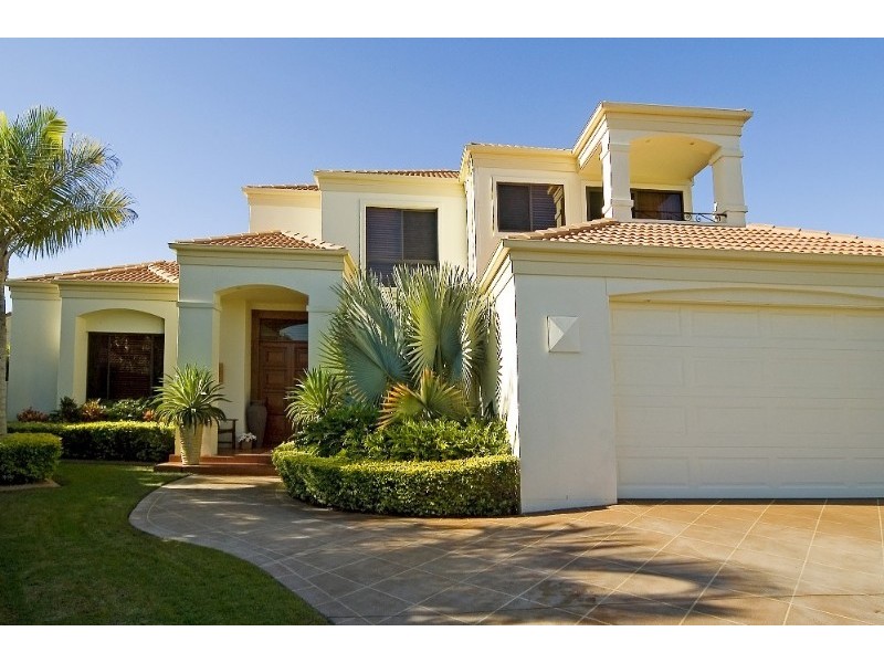 Hope Island QLD 4212