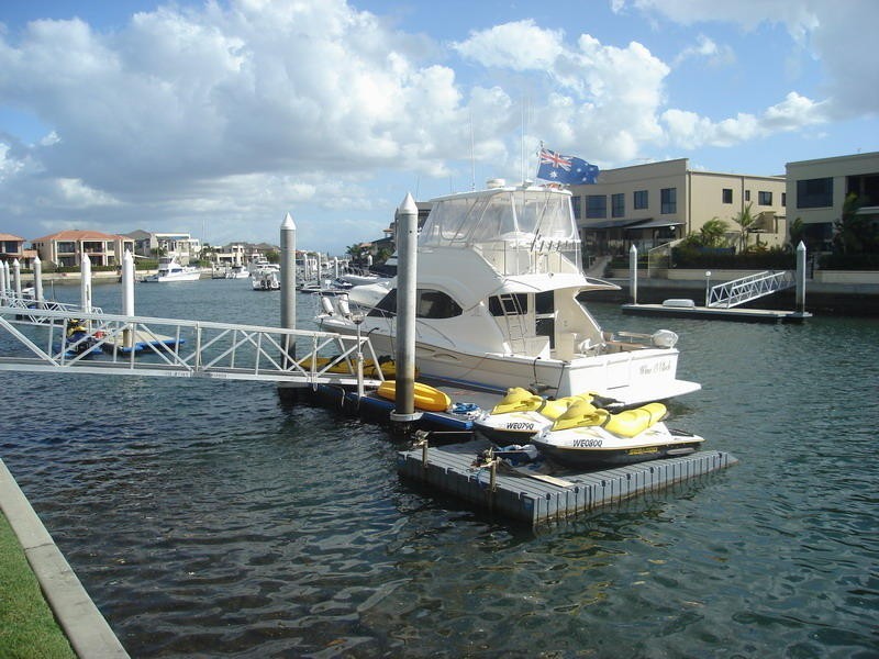 Paradise Point QLD 4216