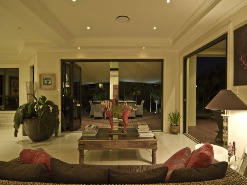 Paradise Point QLD 4216