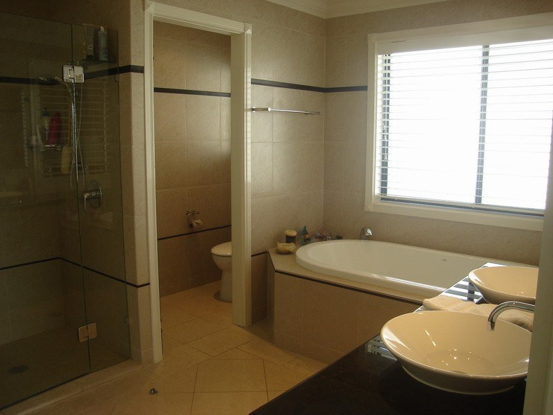 Paradise Point QLD 4216