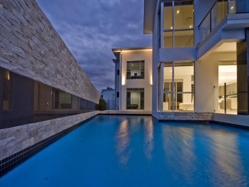Paradise Point QLD 4216