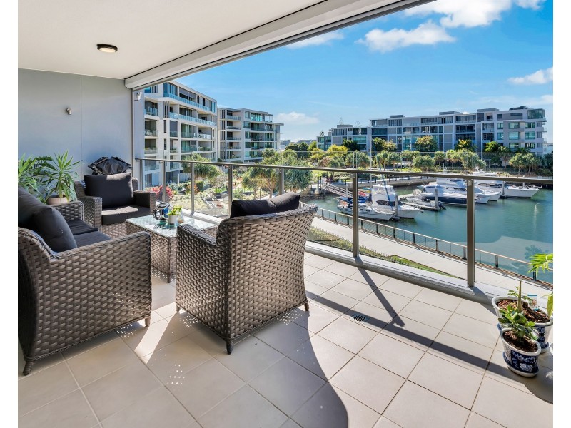 4305/323 Bayview Street, Hollywell QLD 4216