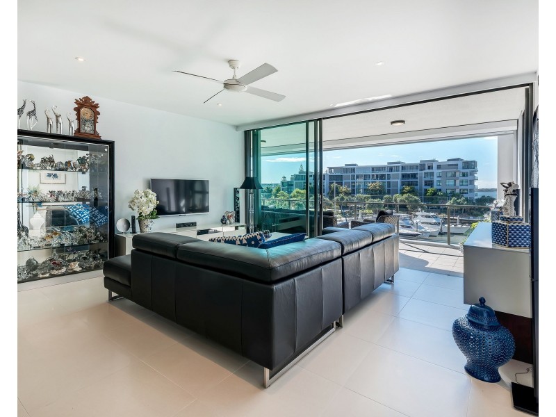 4305/323 Bayview Street, Hollywell QLD 4216