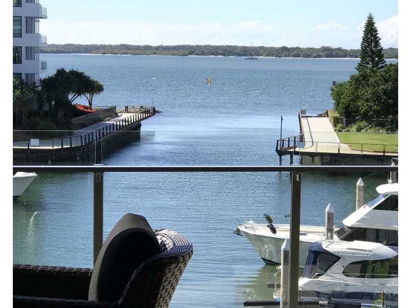 4305/323 Bayview Street, Hollywell QLD 4216