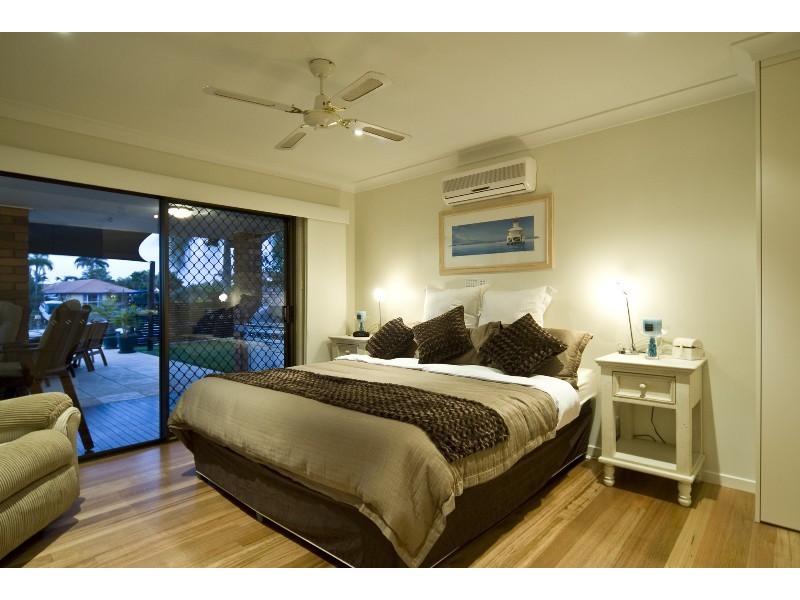 7 Simbai Street, Runaway Bay QLD 4216