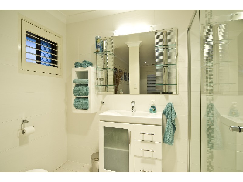 7 Simbai Street, Runaway Bay QLD 4216