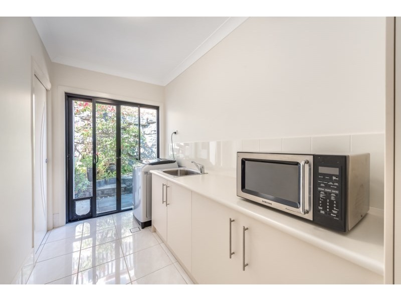 88 Salvado Drive, Pacific Pines QLD 4211