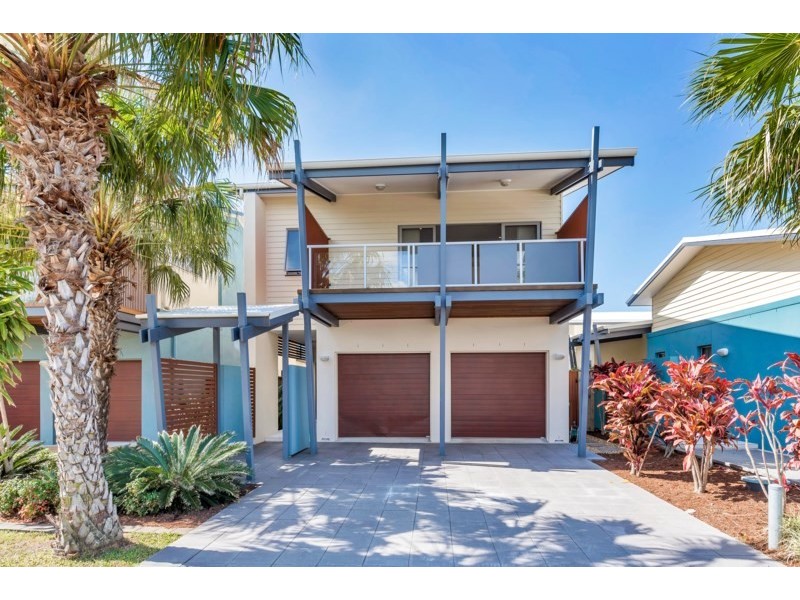 5/1 Manacor Place, Coombabah QLD 4216