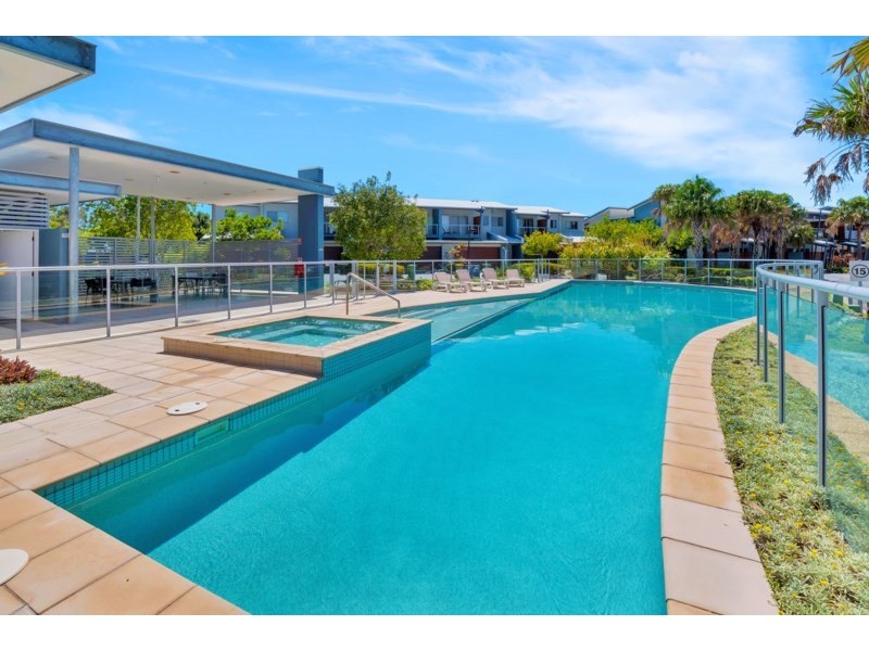 5/1 Manacor Place, Coombabah QLD 4216