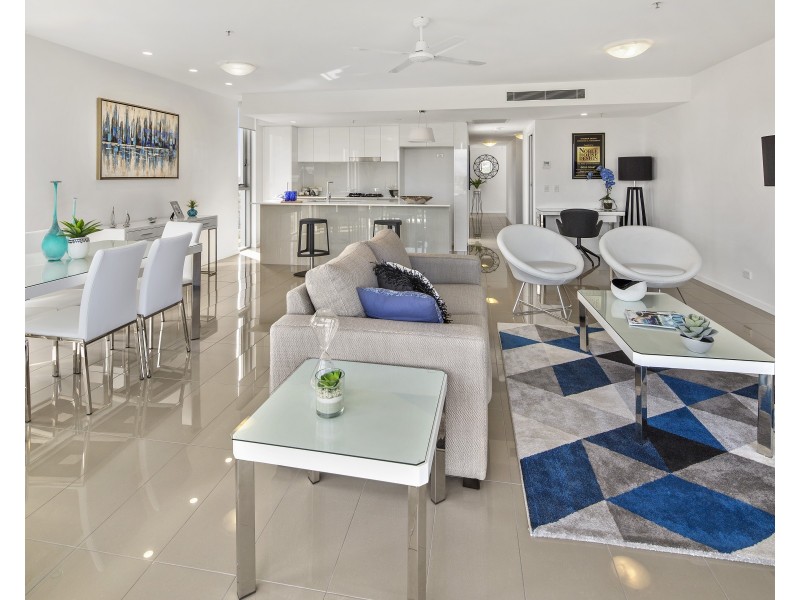 408/378 Marine Parade, Labrador QLD 4215