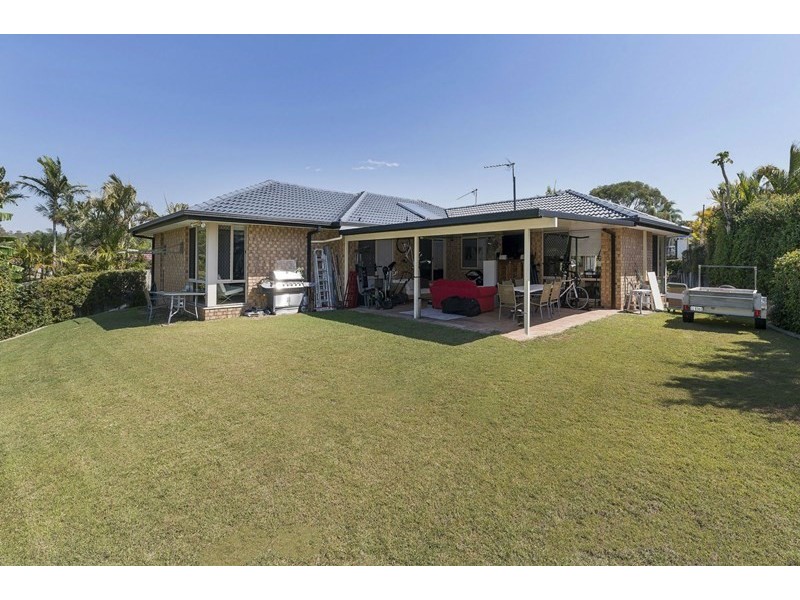 4 Greenwood Court, Helensvale QLD 4212