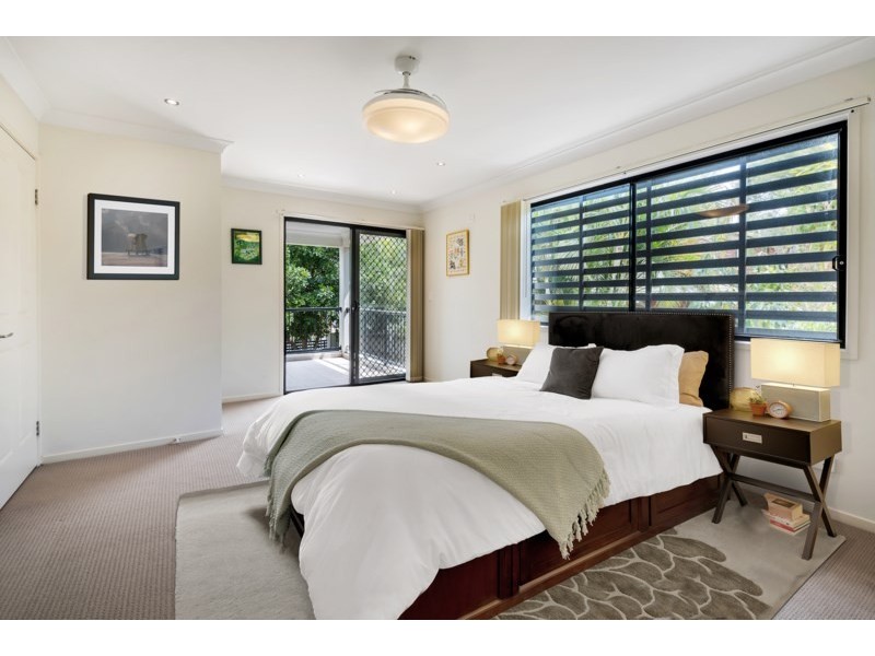 1/70 Government Road, Labrador QLD 4215