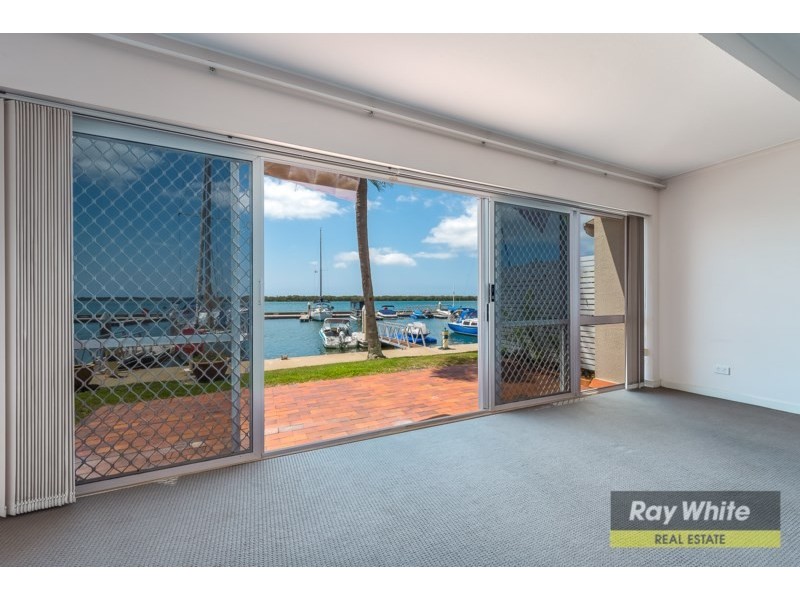 21/3 Marina Crescent, Hollywell QLD 4216