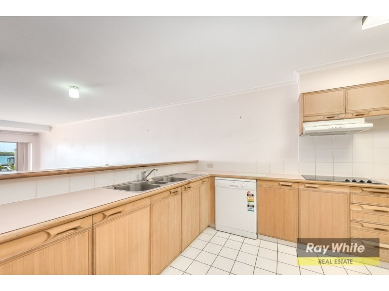 21/3 Marina Crescent, Hollywell QLD 4216