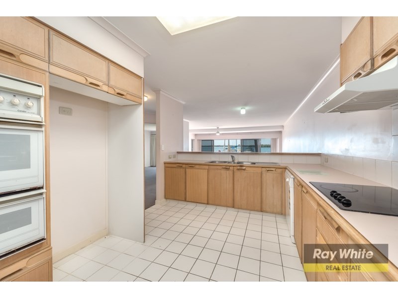 21/3 Marina Crescent, Hollywell QLD 4216