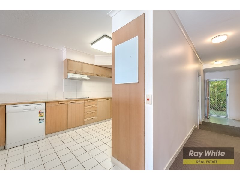 21/3 Marina Crescent, Hollywell QLD 4216