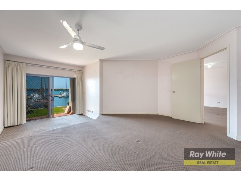 21/3 Marina Crescent, Hollywell QLD 4216