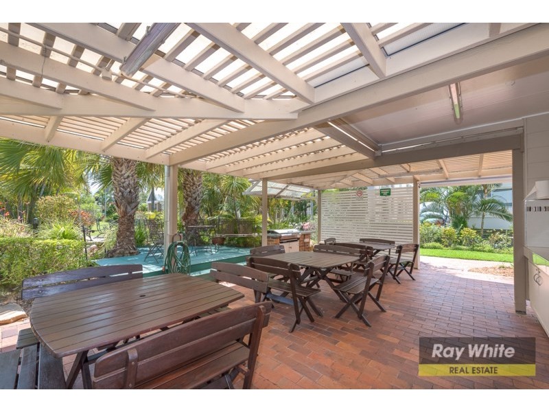 21/3 Marina Crescent, Hollywell QLD 4216