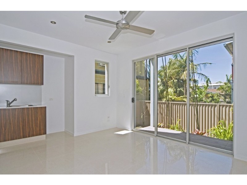 Paradise Point QLD 4216