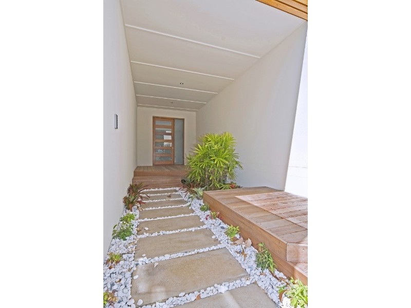 Paradise Point QLD 4216