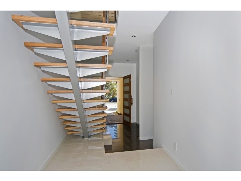 Paradise Point QLD 4216