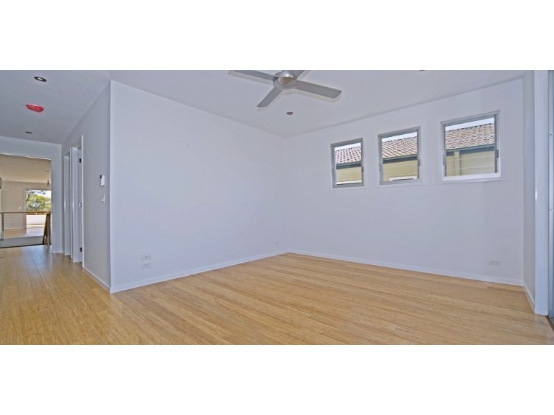 Paradise Point QLD 4216