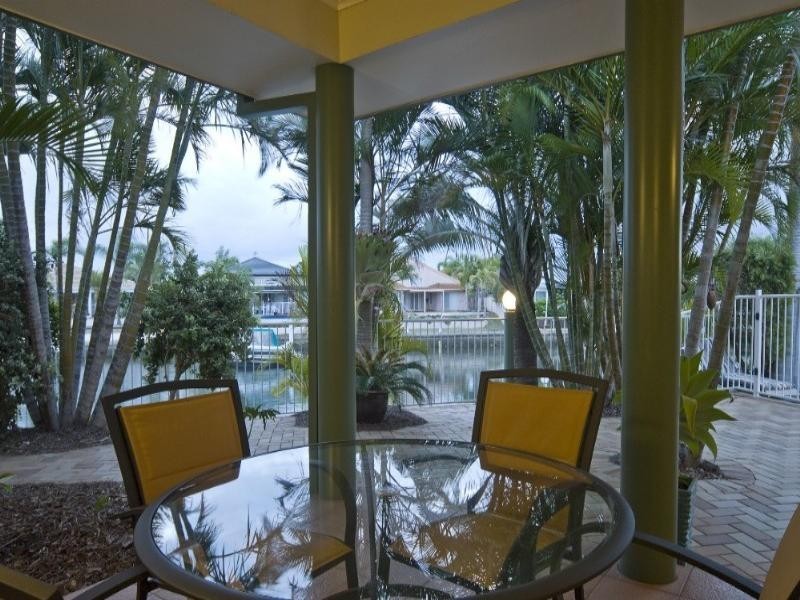 51 Nirvana Court, Runaway Bay QLD 4216