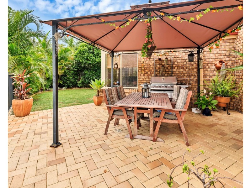 34 Brittany Drive, Oxenford QLD 4210