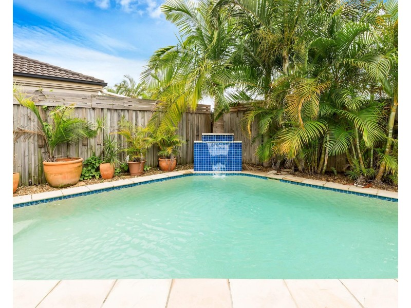 34 Brittany Drive, Oxenford QLD 4210