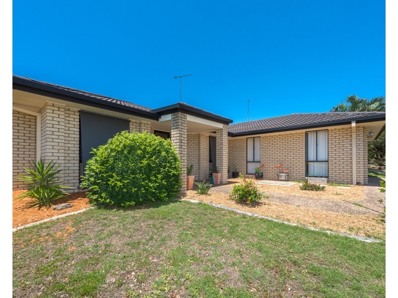 12 Hatutu Street, Pacific Pines QLD 4211