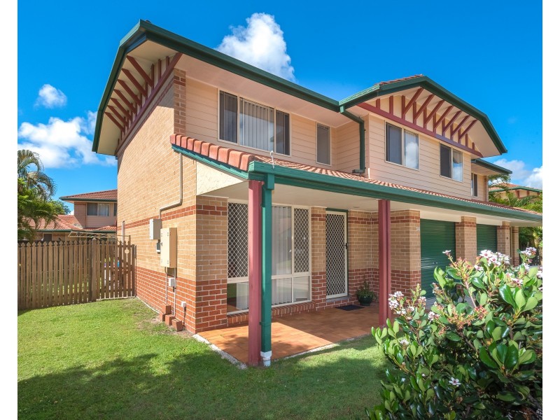 244/125 Hansford Road, Coombabah QLD 4216