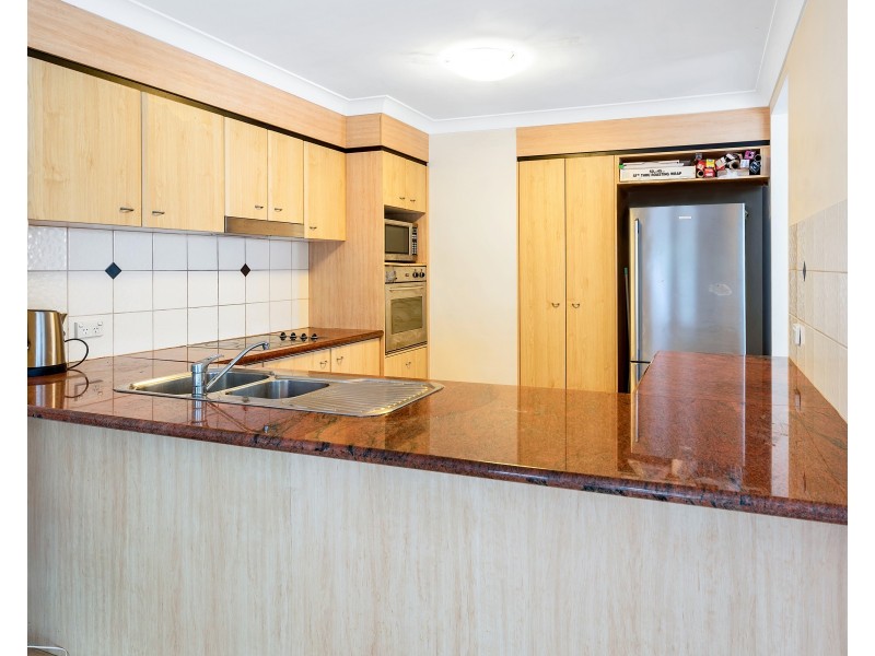 59/88 Limetree Parade, Runaway Bay QLD 4216