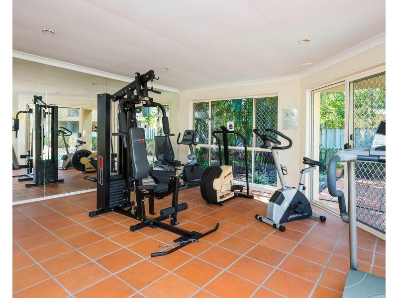 59/88 Limetree Parade, Runaway Bay QLD 4216