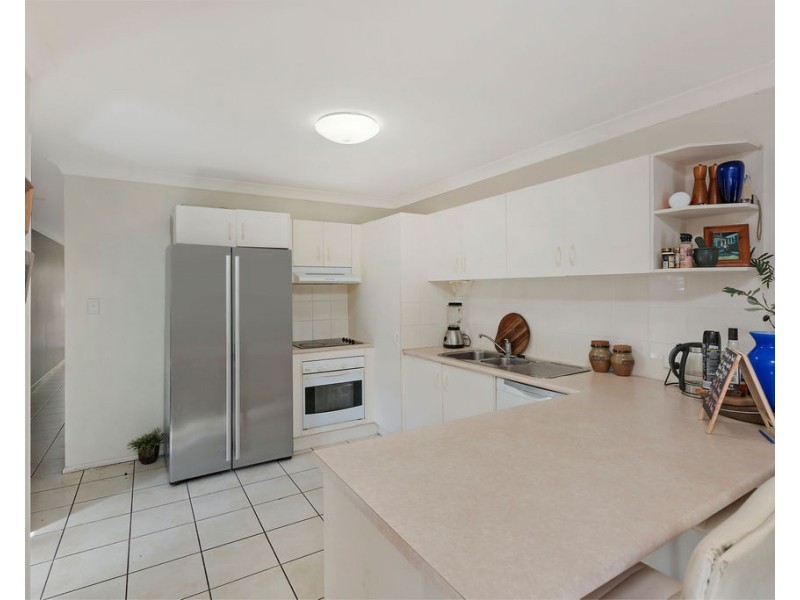 1/24 Terrigal Crescent, Southport QLD 4215