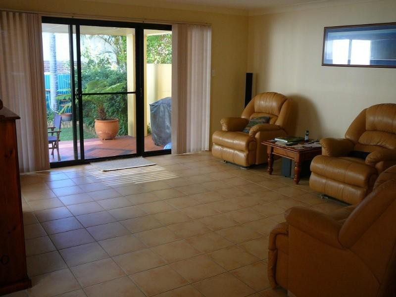 Paradise Point QLD 4216