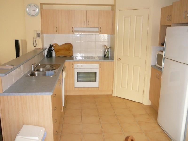 Paradise Point QLD 4216